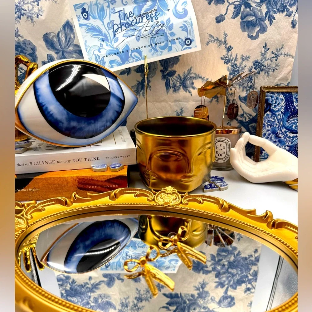 🆕 OSCAR DE LA RENTA 🧿 NWOT Runway Gold Bow Earrings - Picture 2 of 15